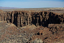 Frenchman Coulee, a gorge and cataract system left behind by the great ice age floods. Columbia River Plateau region, central Washington, USA, September 2012.