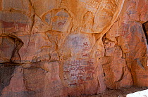 Battle mural cave painting, Guilemsi, central Mauritania, 2004.