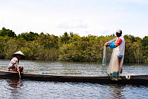 Local fishermen, Gunung Palung National Park, West Kalimantan, Indonesian Borneo. July 2010.