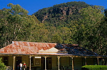 Wolgan Valley Historic Hotel, Wolgan River Valley, Wollemi National Park, Shark Bay UNESCO Natural World Heritage Site, New South Wales, Australia.