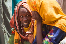 Ouled Rachid tribeswomen at market, Kashkasha village near Zakouma National Park, Chad, 2010.