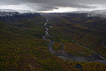 River running through valley, Putoransky State Nature Reserve, Putorana Plateau, Siberia, Russia