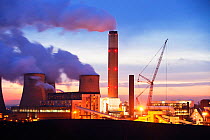 Ratcliffe on Soar coal fired power station near Nottingham, England, UK, December 2010.