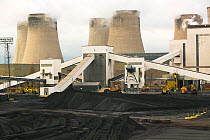 Ratcliffe on Soar coal fired power station in Nottinghamshire, UK, November.