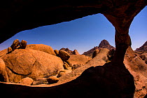Spitzkoppe's natural rock arch, Spitzkoppe area, Namibia.