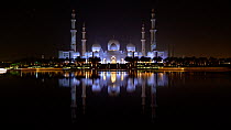 View of Sheikh Zayed Grand Mosque at night, Abu Dhabi, United Arab Emirates, December 2017. Hellier