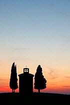 Capella di Vitaleta at sunset, near San Quirico d&#39;Orcia, Val d&#39;Orcia Tuscany, Italy, Europe