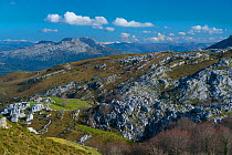 Los Machucos o Collau Espina, mountain pass, alles Pasiegos, Cantabria, Spain. November.