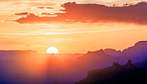 Sunset over temples and buttes of Grand Canyon National Park, from Navajo Point, Arizona, USA. May 2019.