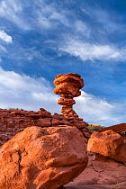Eroded &#39;cap-rock&#39; sandstone formations, Navajo Reservation near Bluss, Colorado Plateau,Great Basin Desert, Utah, USA, November.