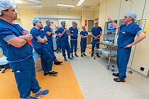 Anesthesia nurse instructing anesthesiologists on the use of the intubating room. This room was created especially to intubate Covid-19 infected patients Jeroen Bosch Ziekenhuis, Den Bosch, &#39;s He...