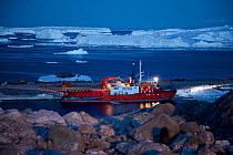French icebreaker L&#39;Astrolabe at Dumont D&#39;Urville Station, Antarctica.