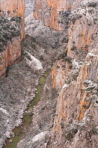 Arbaiun Gorge in winter with snow on ground. Foz de Arbayun Natural Park, Salazar Valley, Navarre, Spain. January 2007. Sequence 4/4.