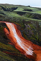 Raudufossakvisl river flowing through volcanic, highland landscape, Fjallabak Nature Reserve. Iceland. September.
