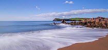 Beach, rocks and headland along the Wild Atlantic Way, Kinard, Dingle Peninsula, County Kerry, Republic of Ireland. September, 2022.