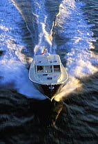 True North 38 powerboat travelling fast.