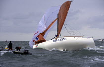 Sydney 40 "Breeze" goes for a chinese gybe at the Admiral's Cup, 1999.