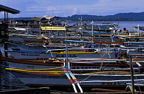 Bangkas / bankas (traditional Philipppino outrigger boats) in harbour of Puerto Princesa, Palawan, Philippines.