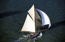 ^Partridge^ competes in the Round the Island Race for the America's Cup Jubilee, 2001. ^^^Restored in 1998 after 20 years of work by Alex Laird, the 1885 Camper and Nicholson