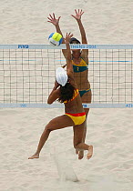 Female volleyball players during Australia versus China in the Beach Volleyball at the Olympic Games, Athens, Greece, 16 August 2004.  Editorial Use Only.