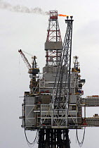 Scott oil production platform, operated by Amerada Hess.March 2005.