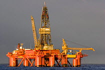 Drilling rig "Deep Sea Bergen". December 2006