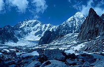 Tirich Mir Hindu Kush mountains Pakistan