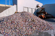 Aluminium can recycling plant Elche, Spain